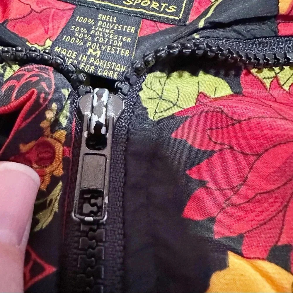 vintage floral lightweight windbreaker jacket in black and red jacket size m - Picture 11 of 12